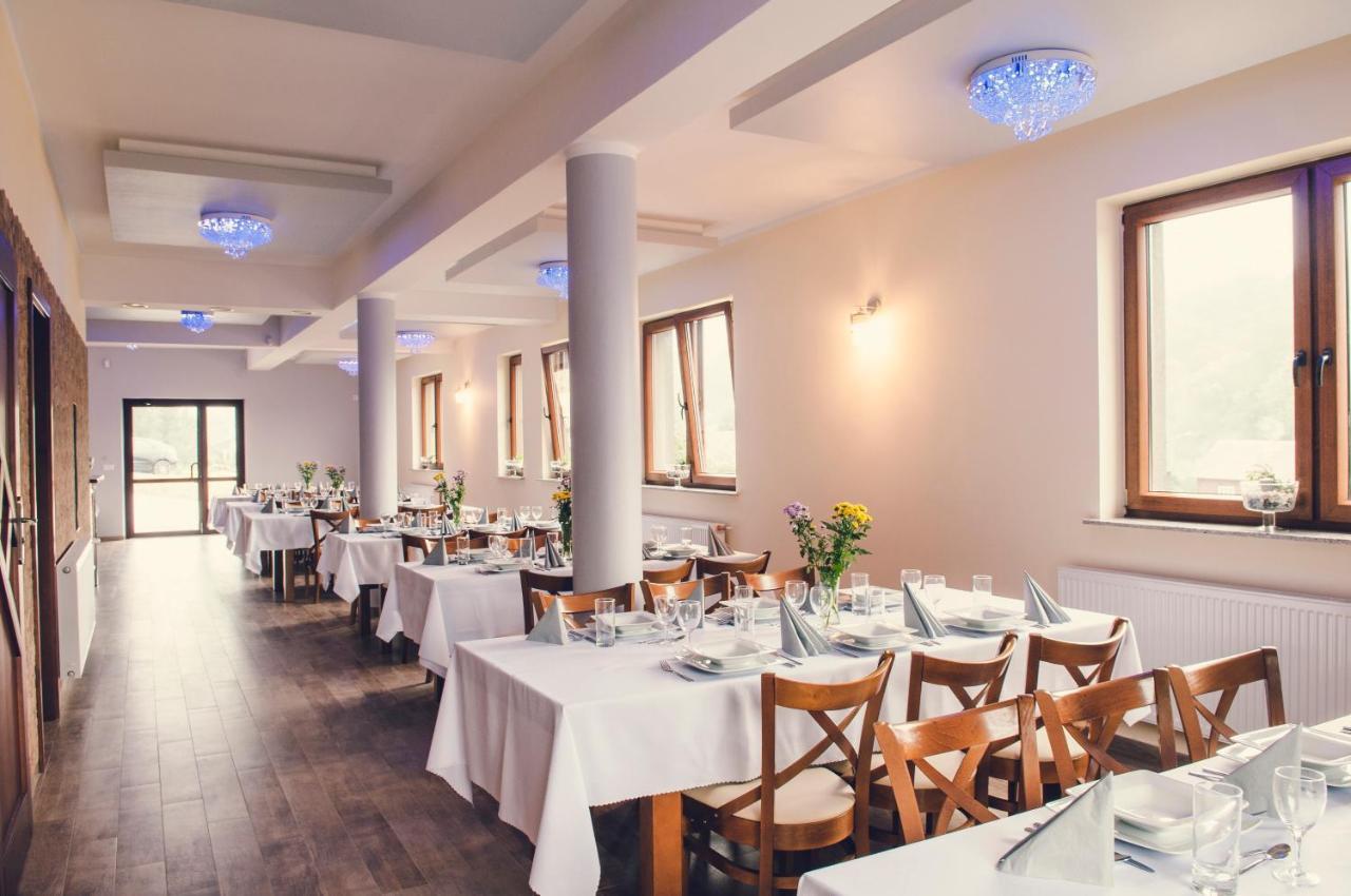 Dobranocka Hotel Malastow Luaran gambar